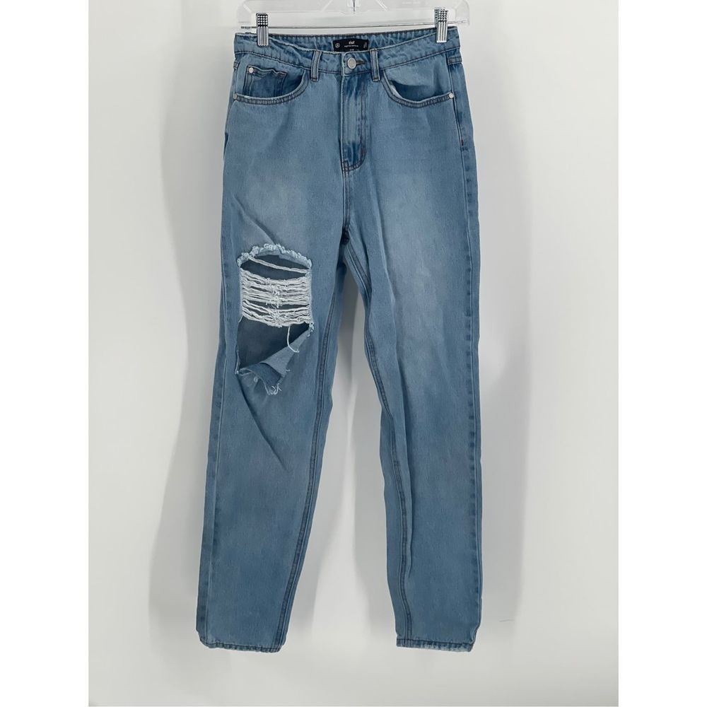 Missguided Jeans Riot High Rise Mom Women’s Size 4 Distressed